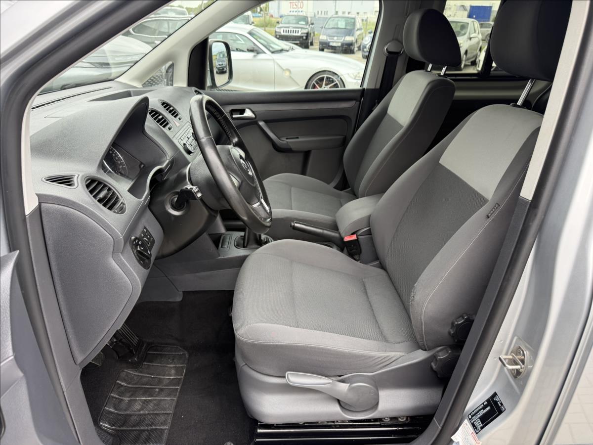 volkswagen-caddy-long-2-0-tdi-4x4-7-mist-klima - 9