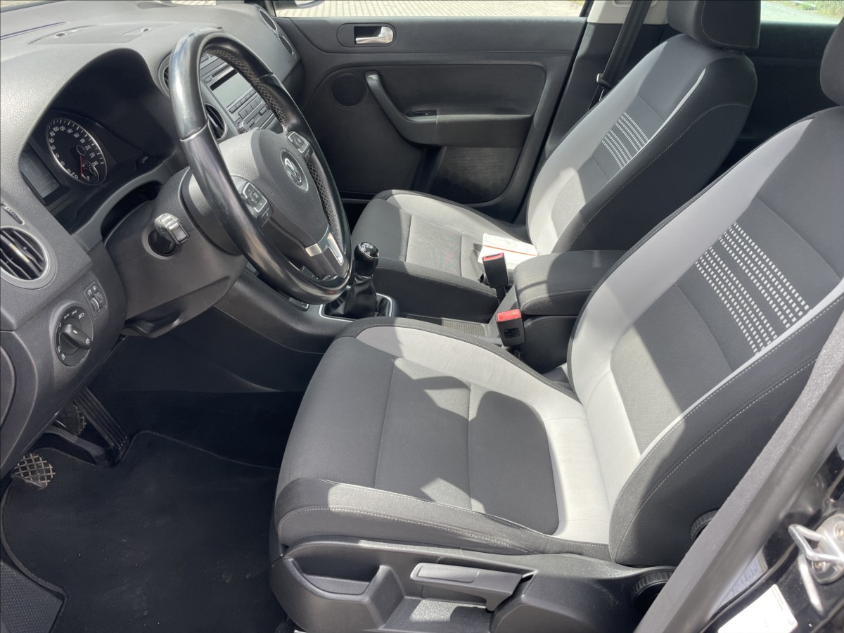 volkswagen-golf-plus-1-6-tdi-77kw-life-klima-tempomat-bez-koroze - 6