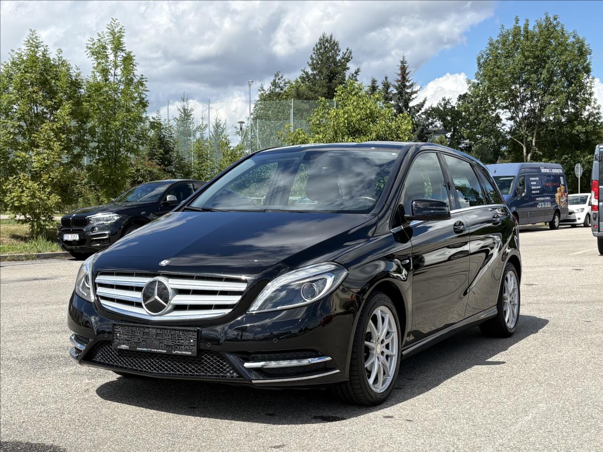 Mercedes-Benz Třídy B 1,6 200i 115kW,Bi-Xen,Kůže,Nav