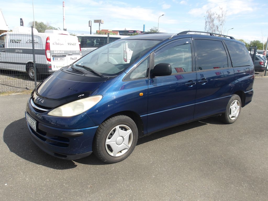 Toyota Previa 2,4i 7 MÍST AUTOMAT !!
