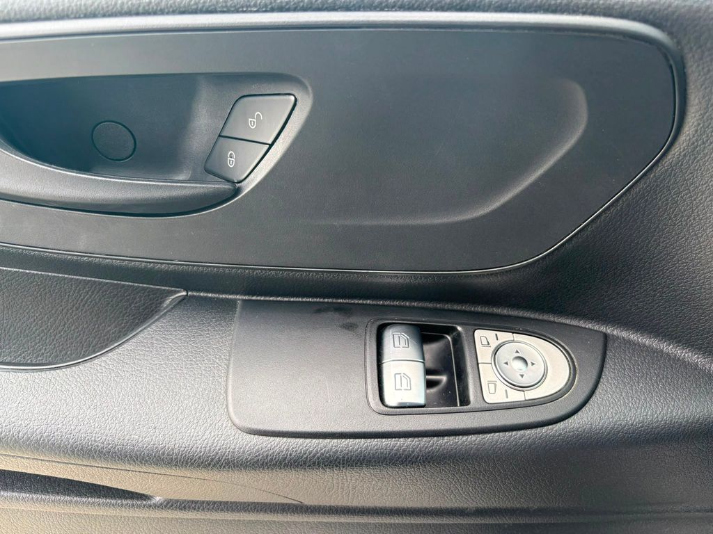 mercedes-benz-vito-116-cdi-kawa-xl-cz-dph-1-majitel - 8