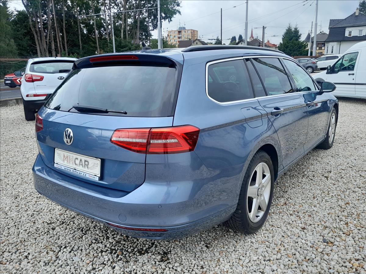 volkswagen-passat-variant-2-0-tdi-110kw - 6