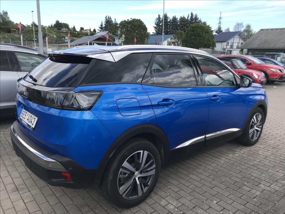 peugeot-3008-1-5-1-5-bluehdi-130-eat8-96kw - 3
