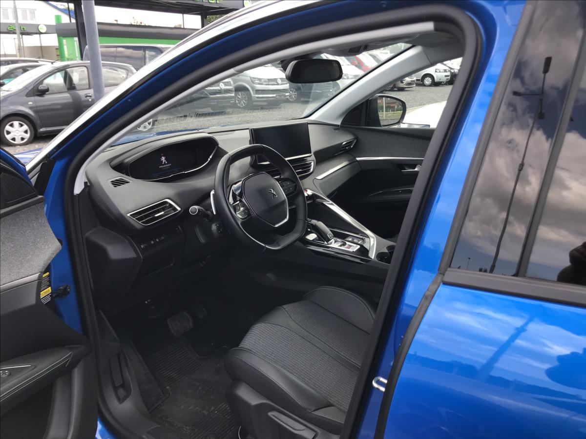 peugeot-3008-1-5-1-5-bluehdi-130-eat8-96kw - 6