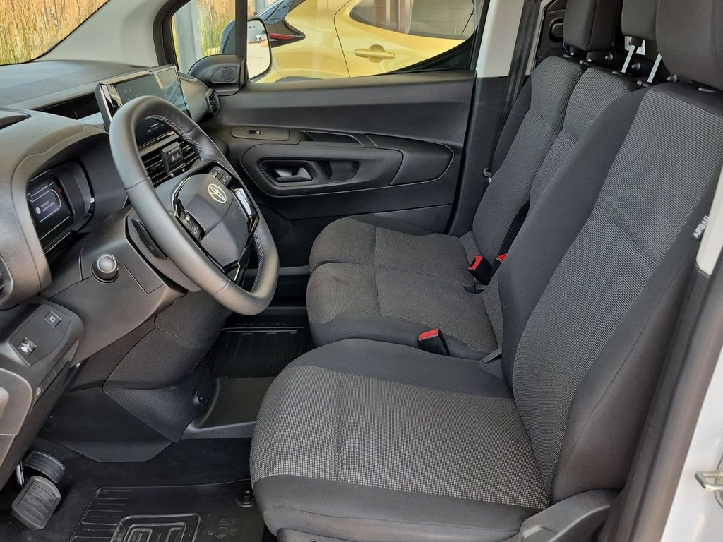 toyota-proace-active-full-electric - 8