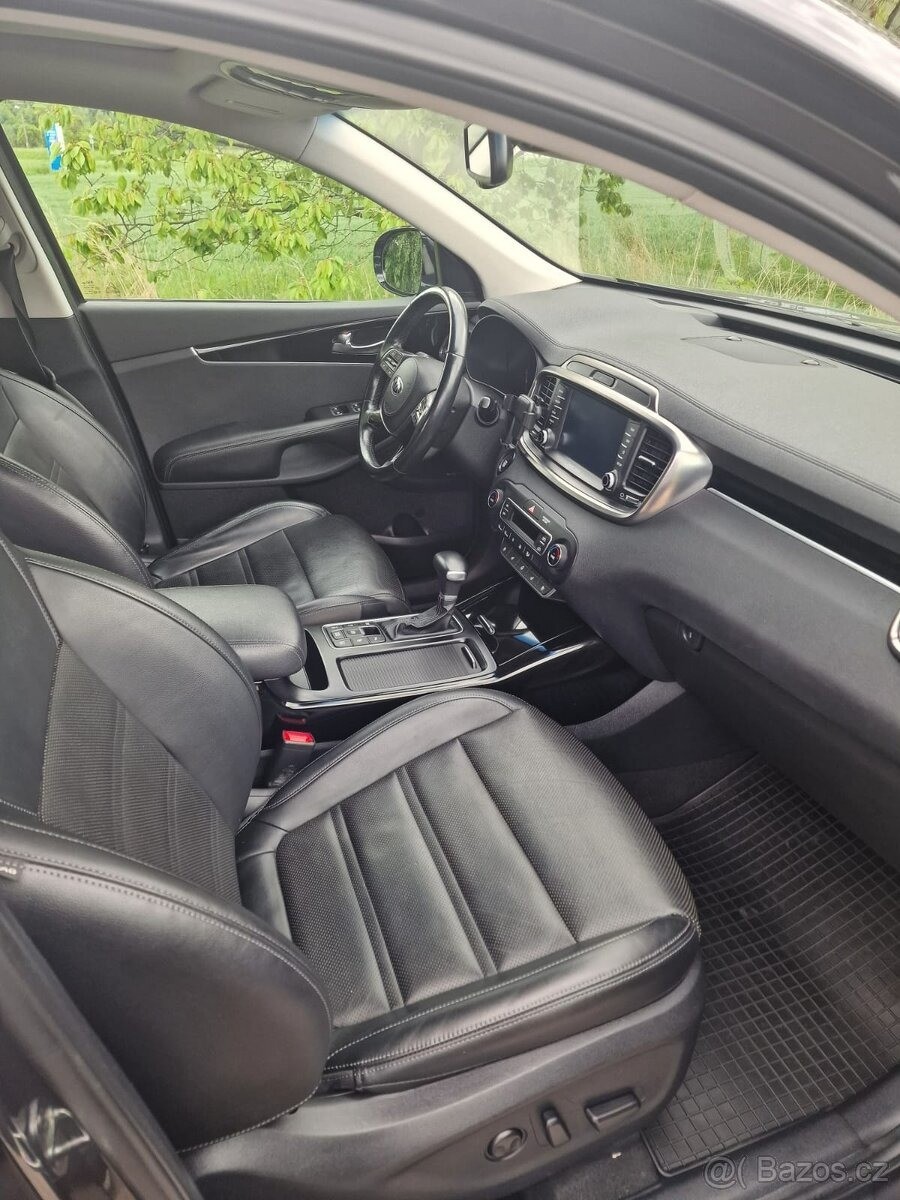 kia-sorento-2-2-crdi-4x4-at-27-11-2019r - 7