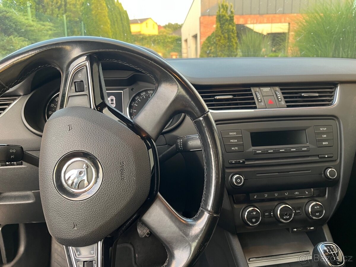 skoda-octavia-1-6-3-tdi - 8