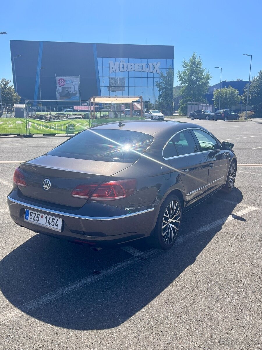 volkswagen-cc-2-0-tdi-bluemotion-4motion-dsg - 2