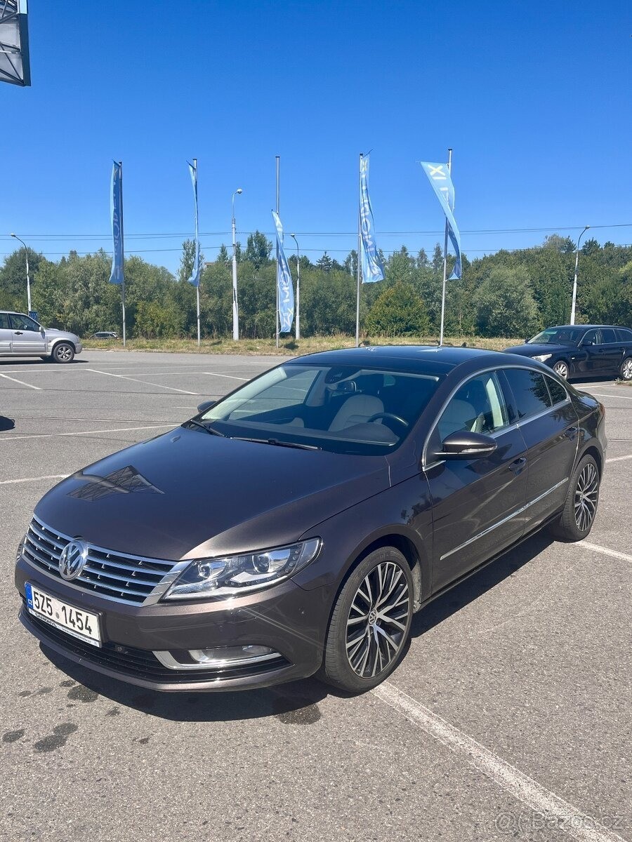 volkswagen-cc-2-0-tdi-bluemotion-4motion-dsg - 7