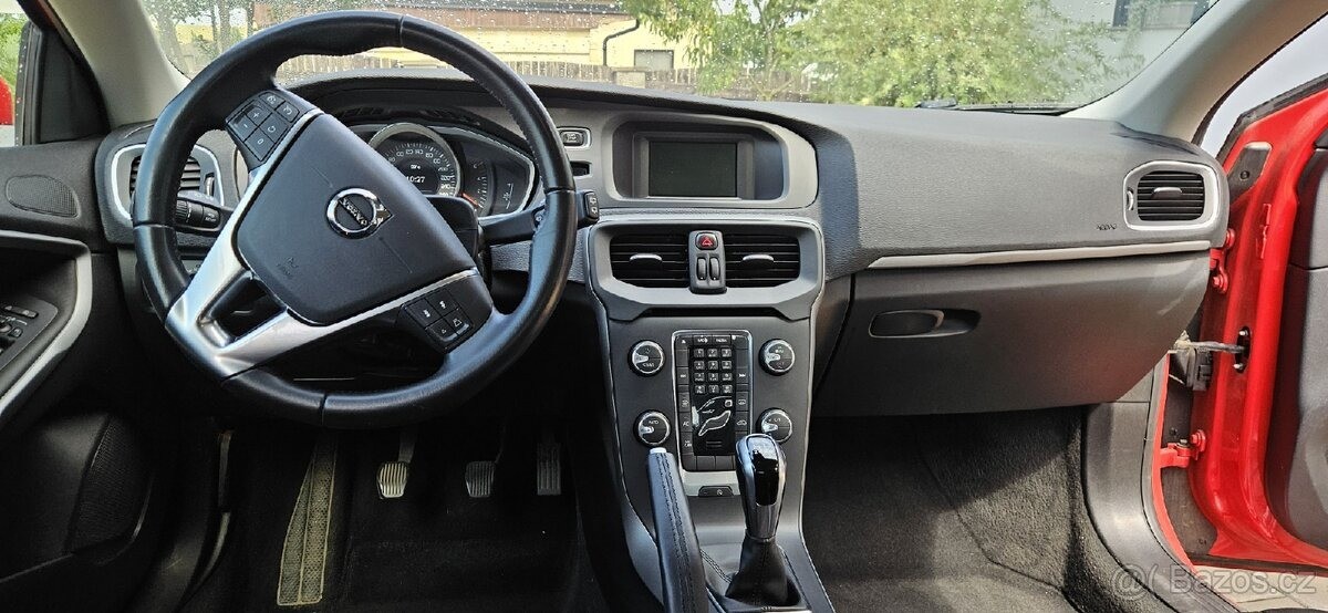 volvo-v40-d2 - 6