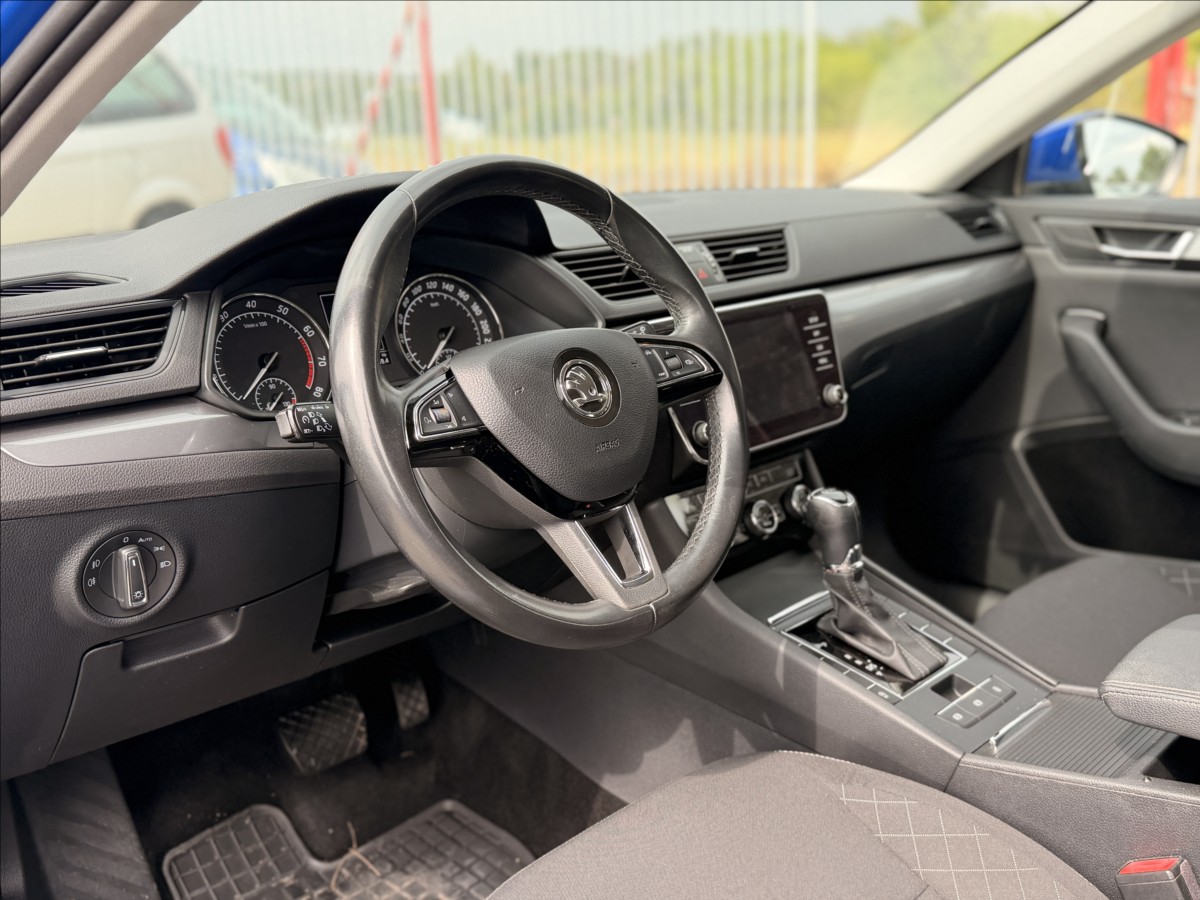 skoda-superb-1-5-tsi-110kw-dsg-sada-alu - 9