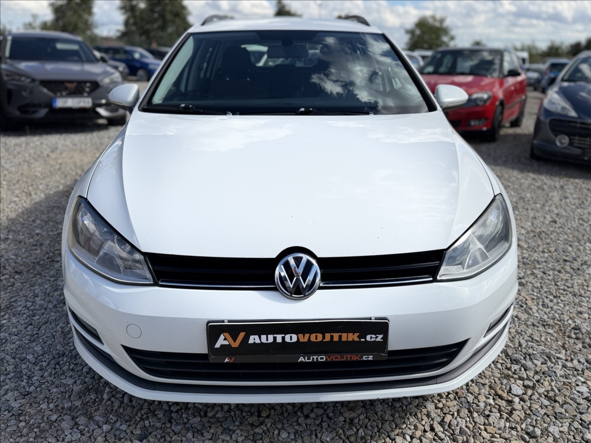 volkswagen-golf-1-6-tdi-navigace-sada-alu-kol - 1