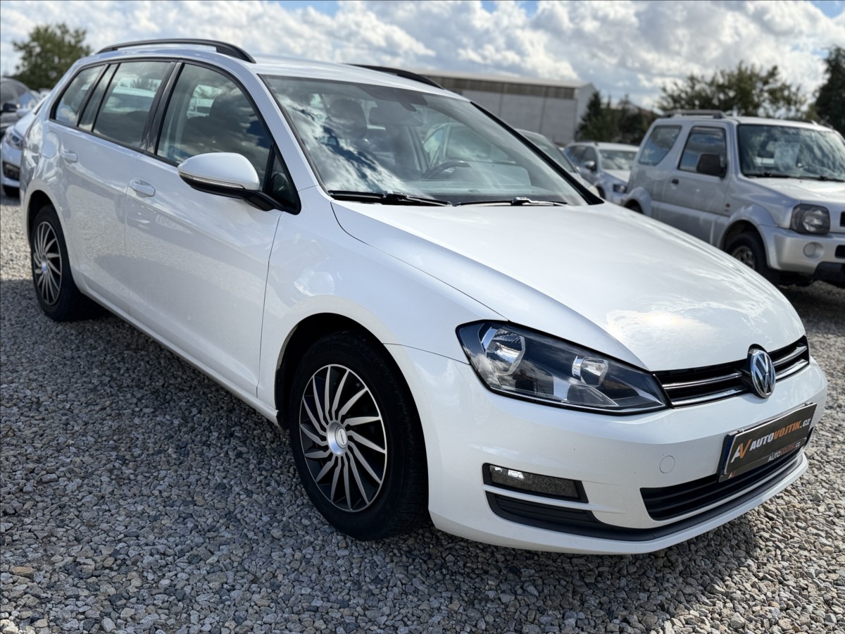 volkswagen-golf-1-6-tdi-navigace-sada-alu-kol - 2