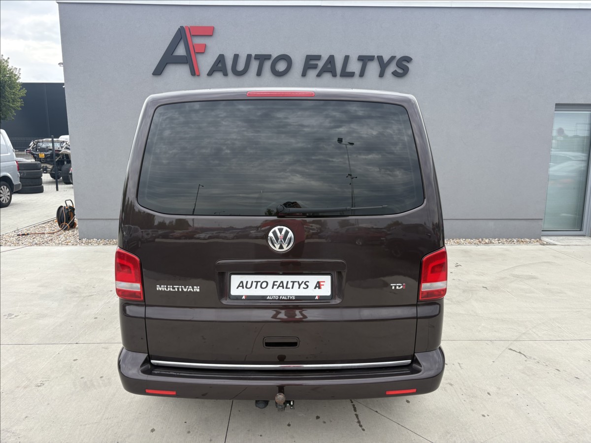 volkswagen-multivan-2-0-103-kw-servis-top-stav - 5
