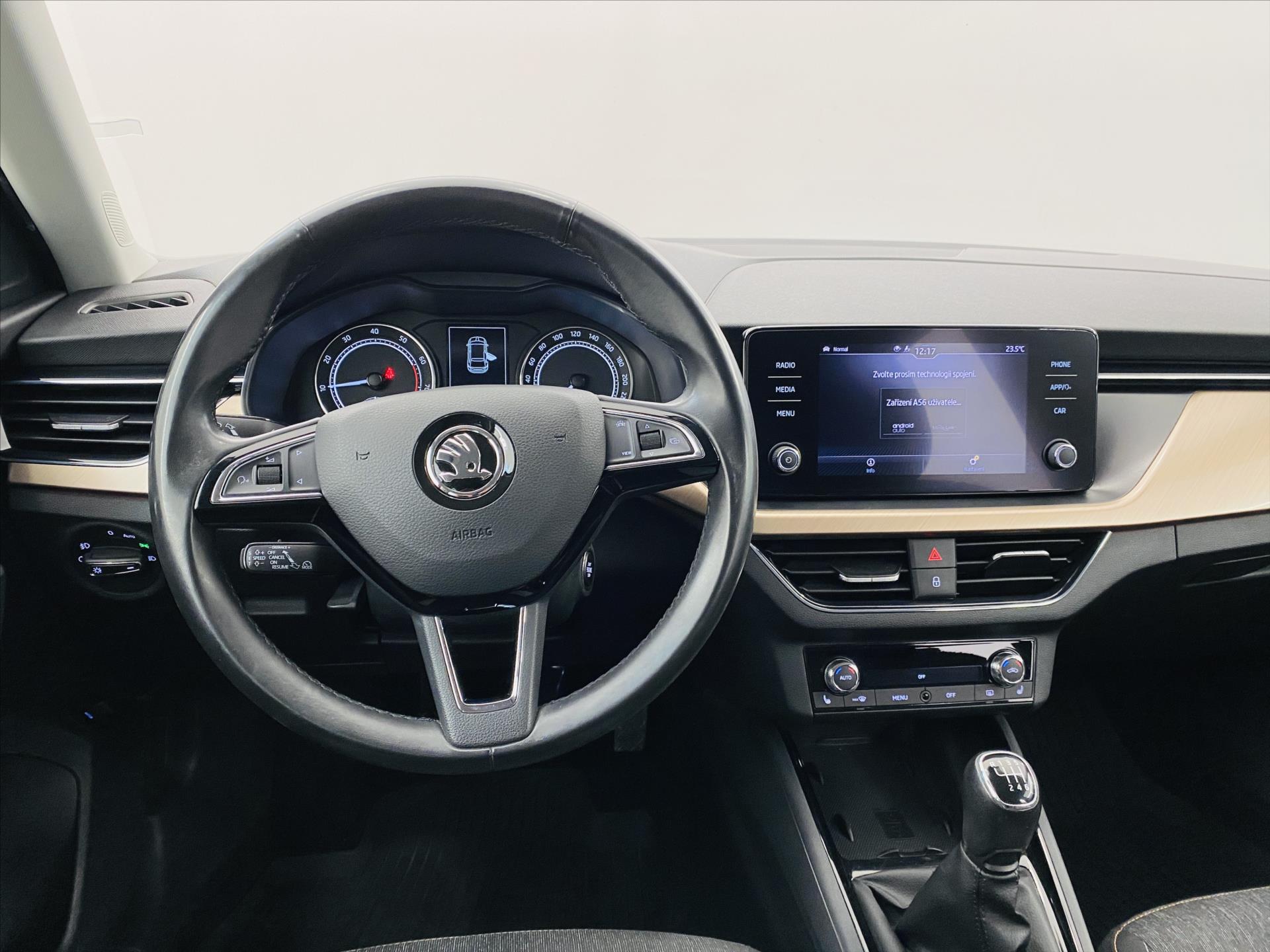 skoda-scala-1-0-tsi-85-kw-style - 9