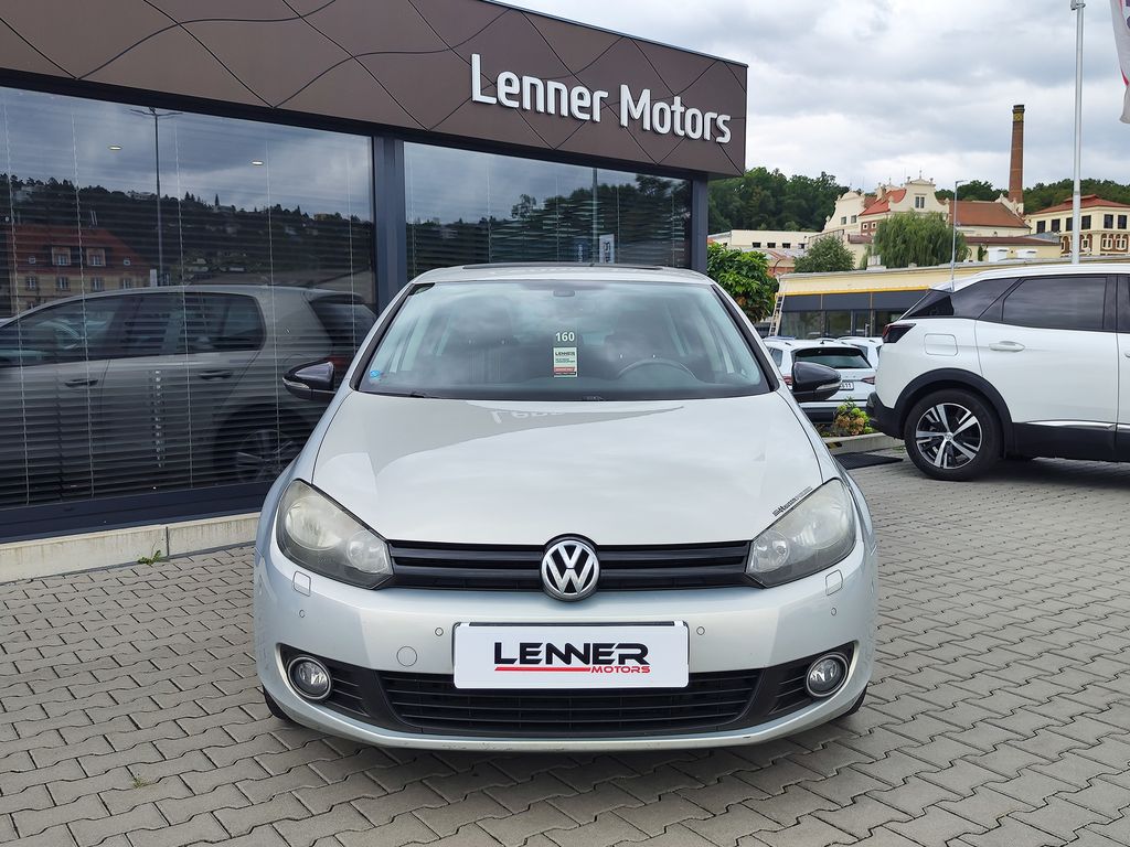 volkswagen-golf-1-6-tdi-77kw-match-dsg - 1