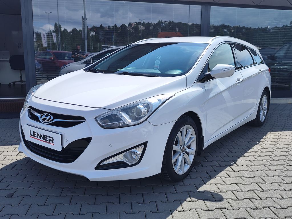 Hyundai i40 1.7 CRDI/100kW Experience AT