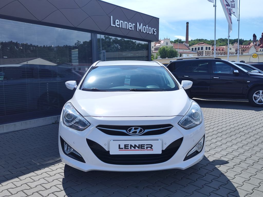 hyundai-i40-1-7-crdi-100kw-experience-at - 1