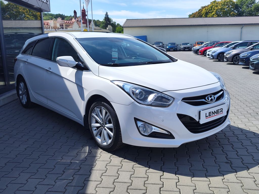 hyundai-i40-1-7-crdi-100kw-experience-at - 2