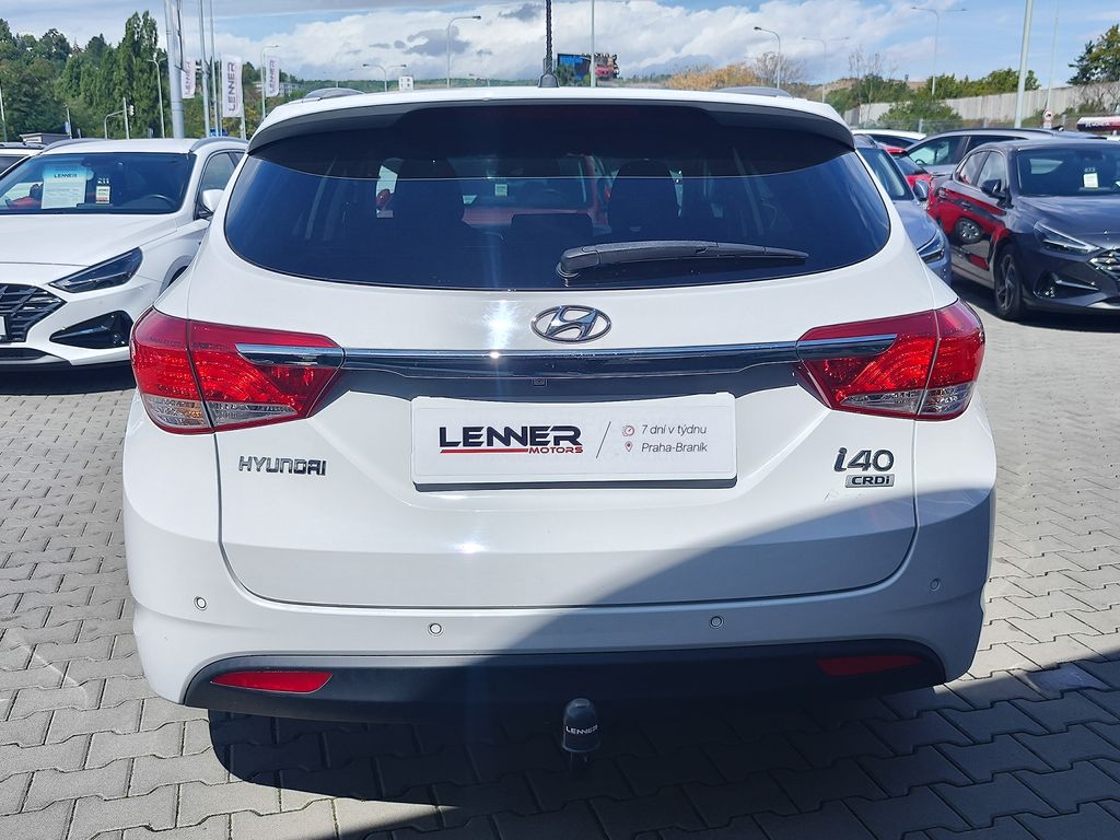 hyundai-i40-1-7-crdi-100kw-experience-at - 5