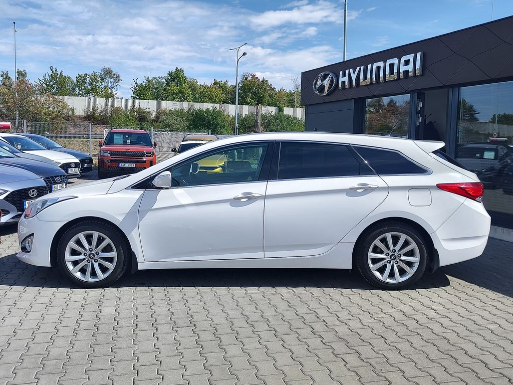 hyundai-i40-1-7-crdi-100kw-experience-at - 7