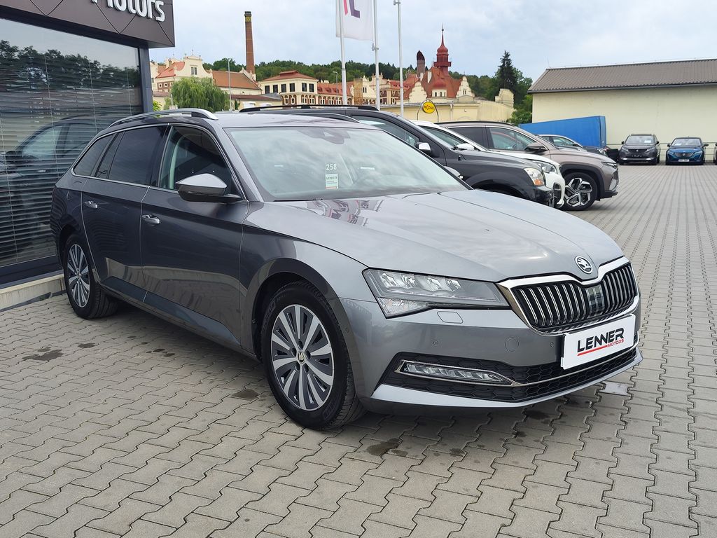 skoda-superb-2-0-tdi-110kw-style-dsg - 2