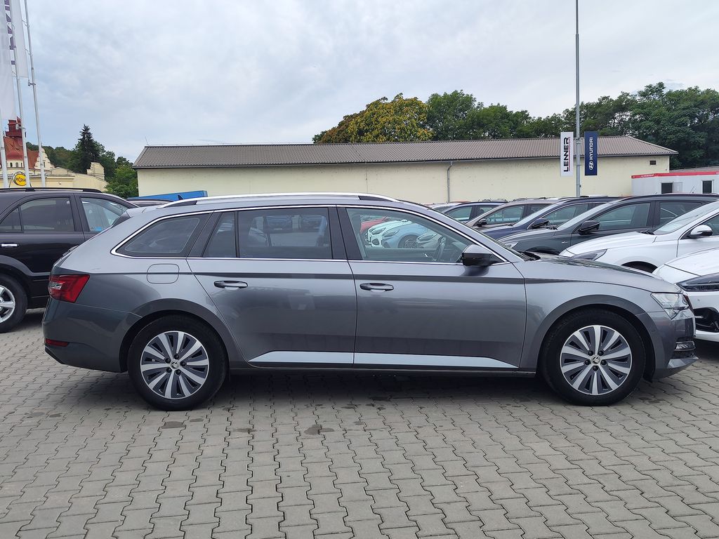 skoda-superb-2-0-tdi-110kw-style-dsg - 3