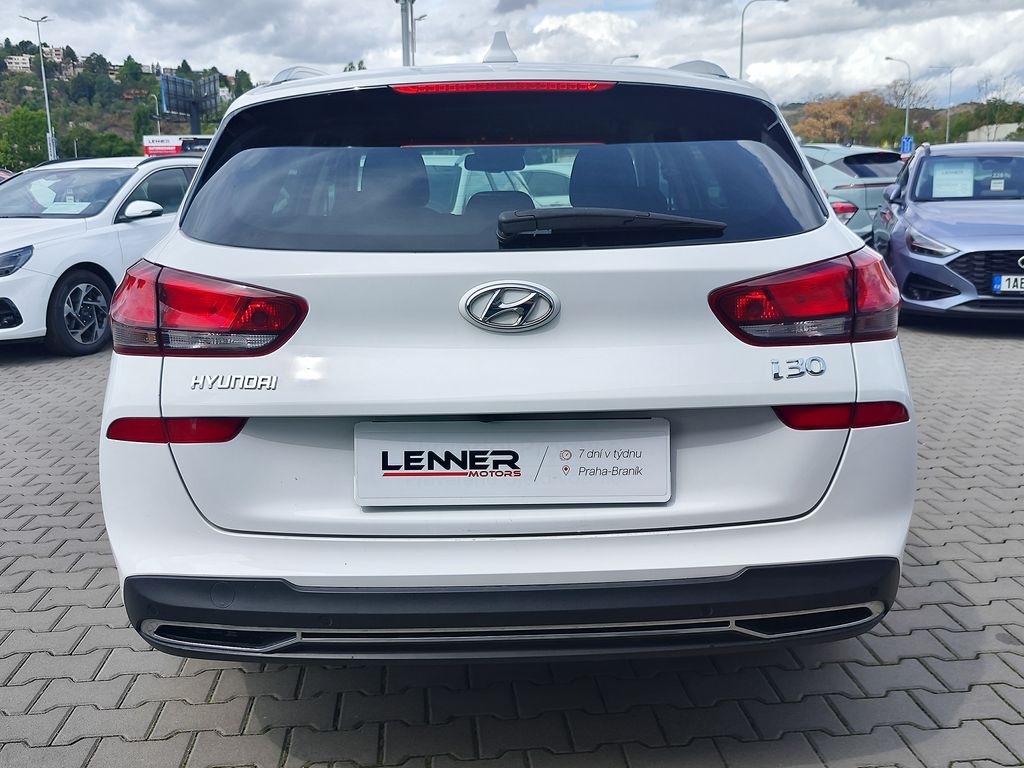 hyundai-i30-1-0-t-gdi-88kw-smart-dct - 5
