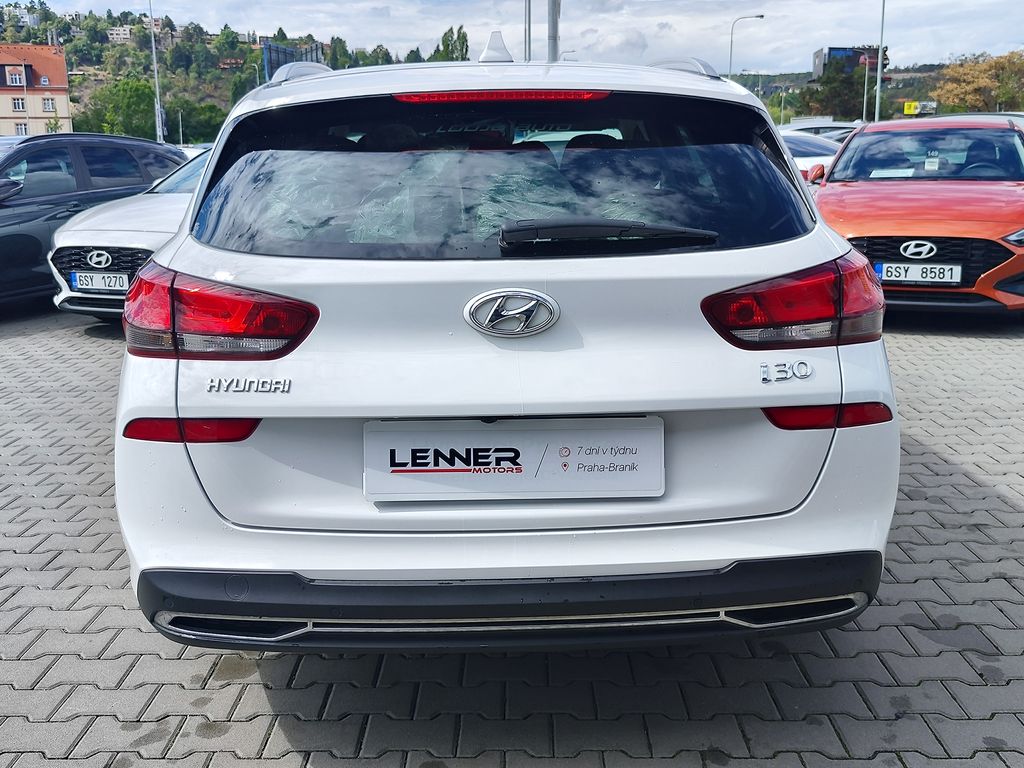 hyundai-i30-1-6-t-gdi-117kw-smart-mhev - 5