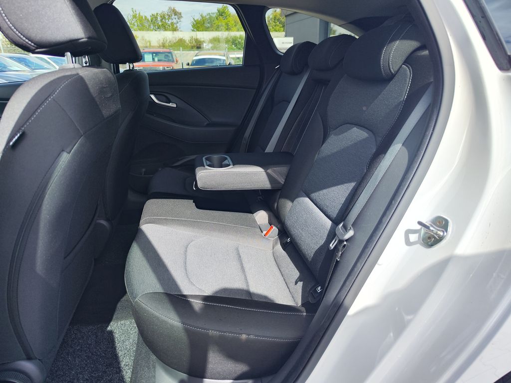 hyundai-i30-1-6-t-gdi-117kw-smart-mhev - 9