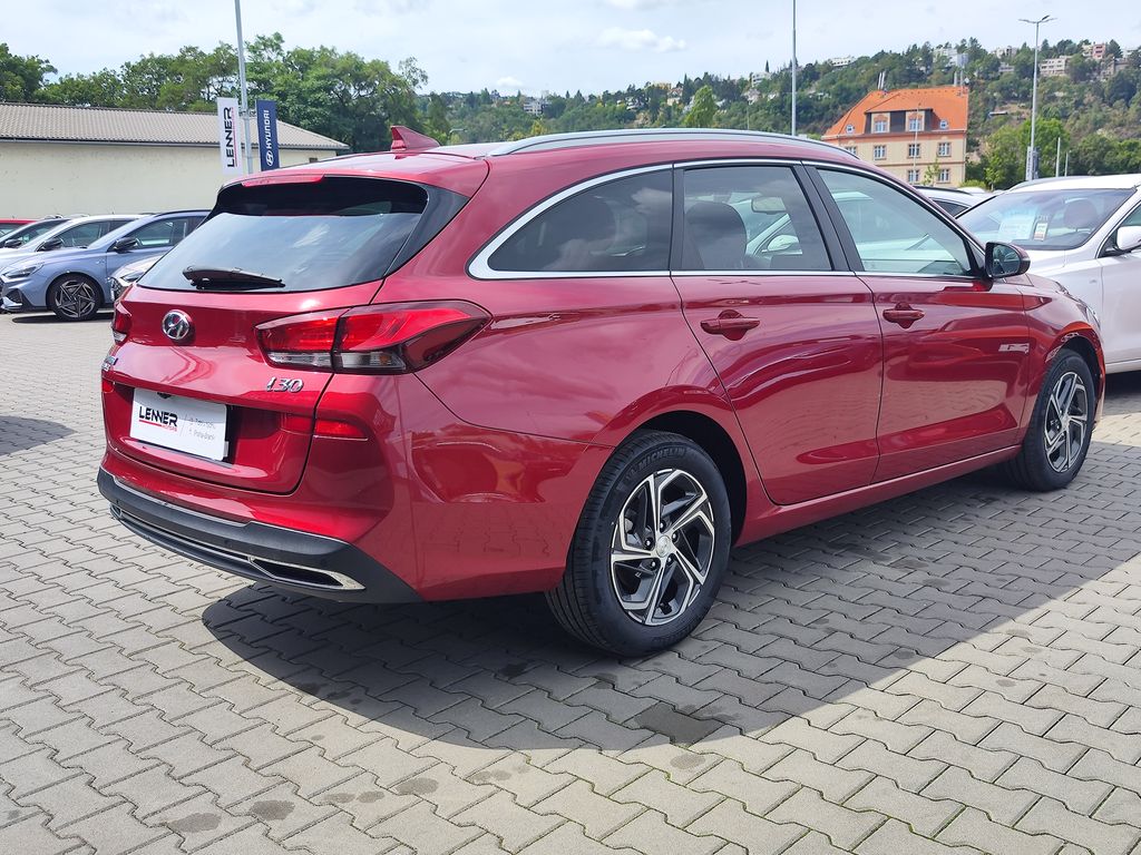 hyundai-i30-1-0-t-gdi-88kw-smart-navi - 4