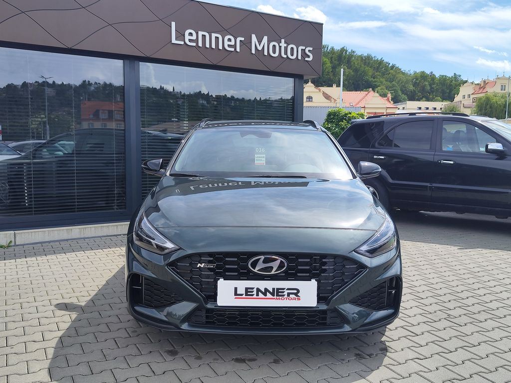 hyundai-i30-1-5-t-gdi-103kw-n-line-dct - 1