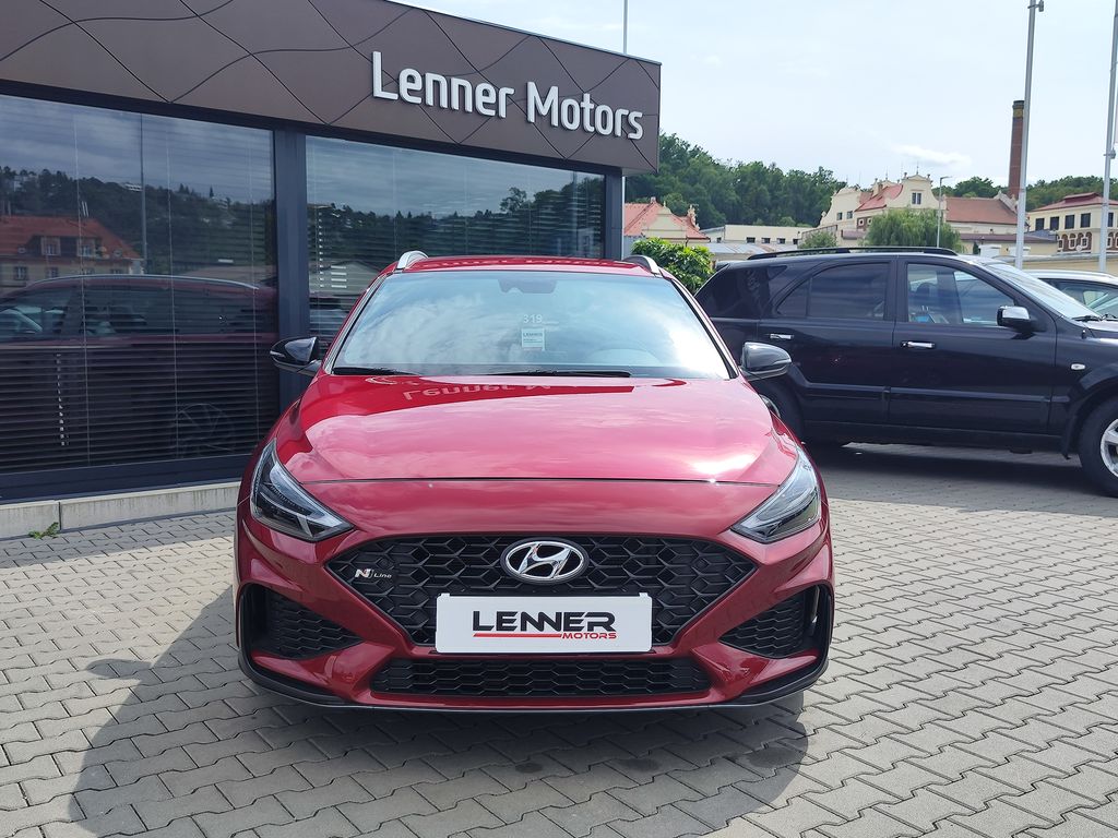 hyundai-i30-1-5-t-gdi-117kw-n-line-dct - 1