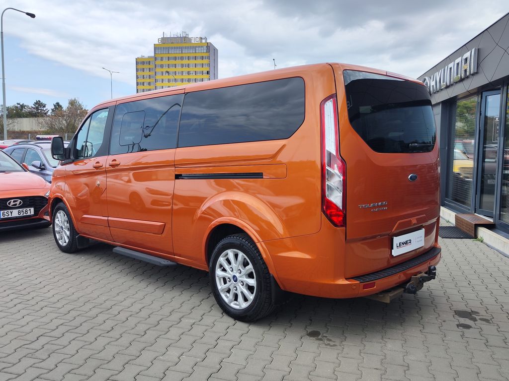 ford-tourneo-custom-2-0-ecoblue-136kw-titanium-l2 - 5