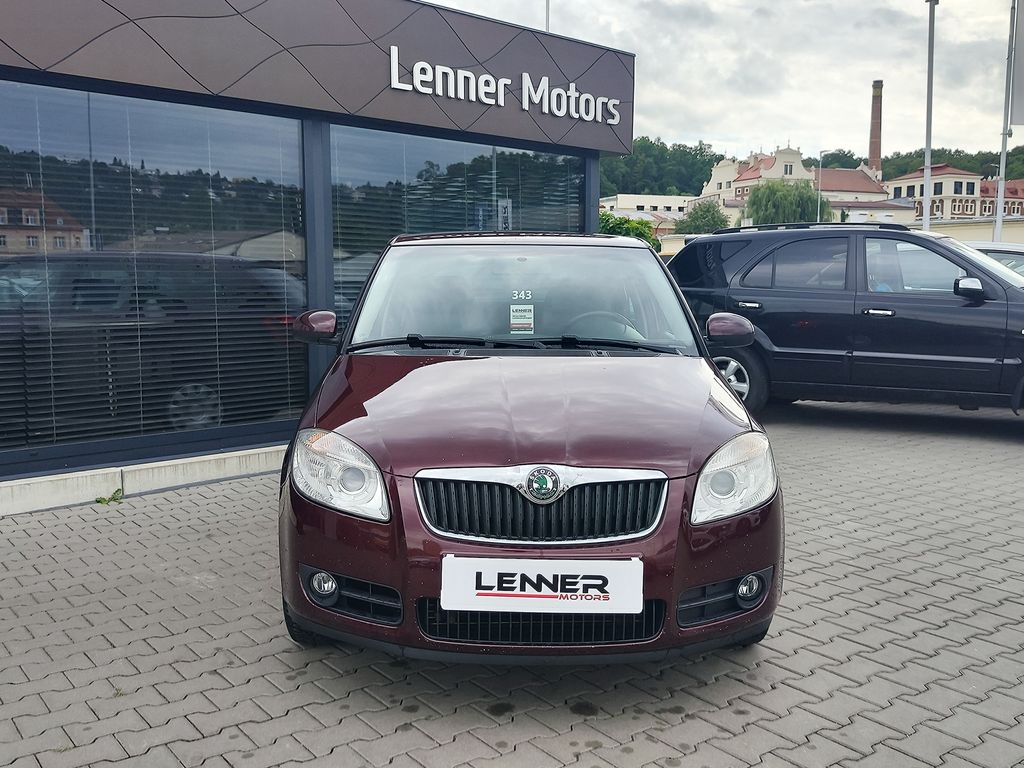 skoda-fabia-1-4-16v-63kw-sport - 1