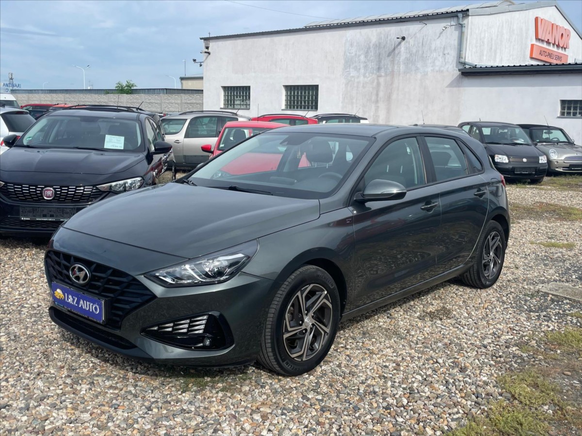 Hyundai i30 1,5 DPi