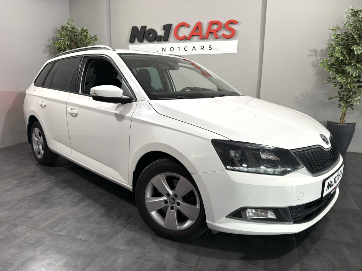 Škoda Fabia 1,2   TSI SPORT VÝHŘEV SEDADEL