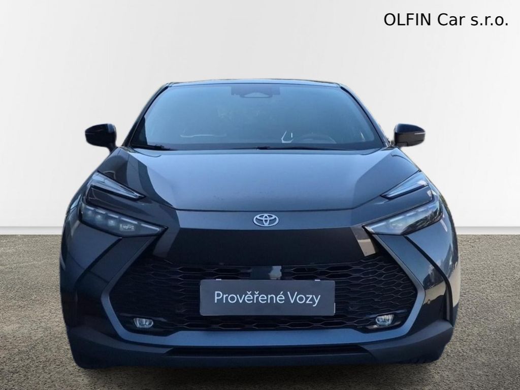 toyota-c-hr-2-0-hev-awd-executive - 3