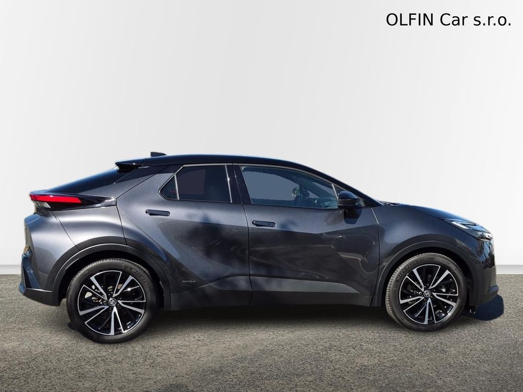toyota-c-hr-2-0-hev-awd-executive - 5