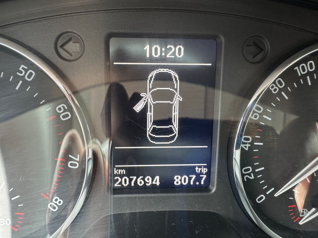skoda-rapid-1-2-tsi-elegance - 8