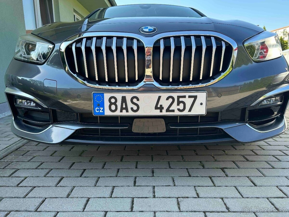 bmw-rada-1-luxury-line-automat-116i - 8
