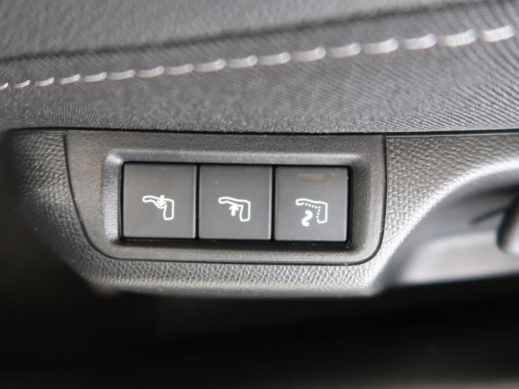 opel-mokka-1-2-turbo-96kw-automat - 9