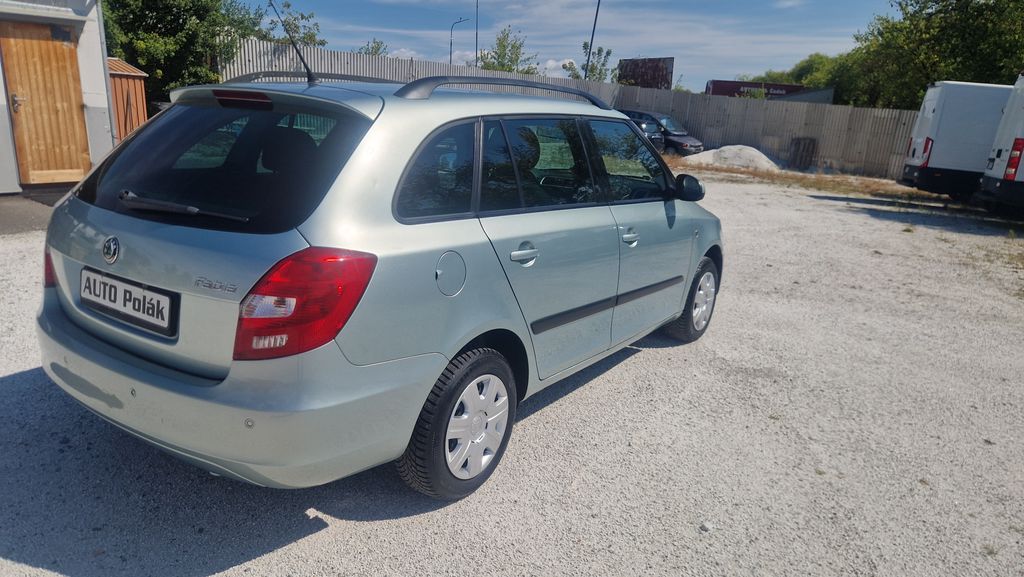 skoda-fabia-1-6-16v - 5