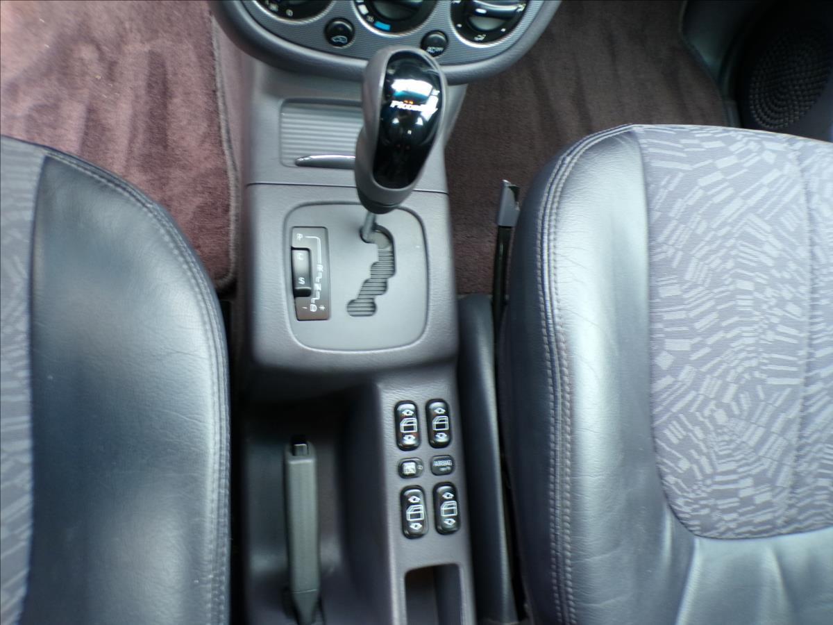 mercedes-benz-tridy-a-1-6-a140-automat - 9