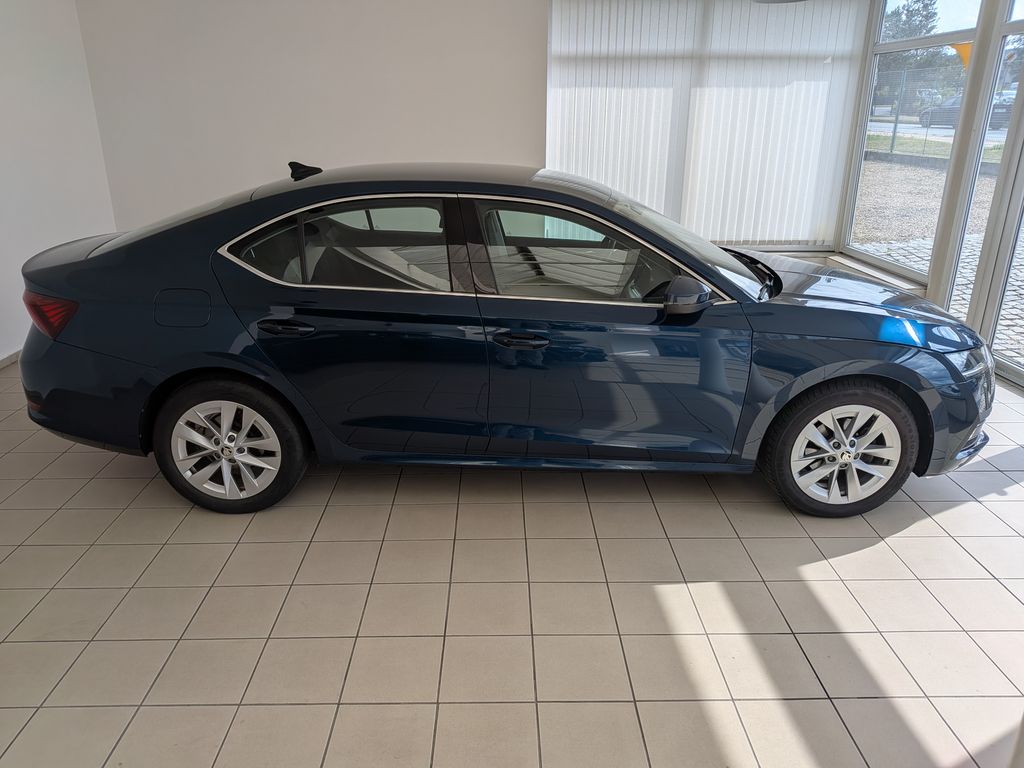 skoda-octavia-1-5tsi-110-style-5d - 3