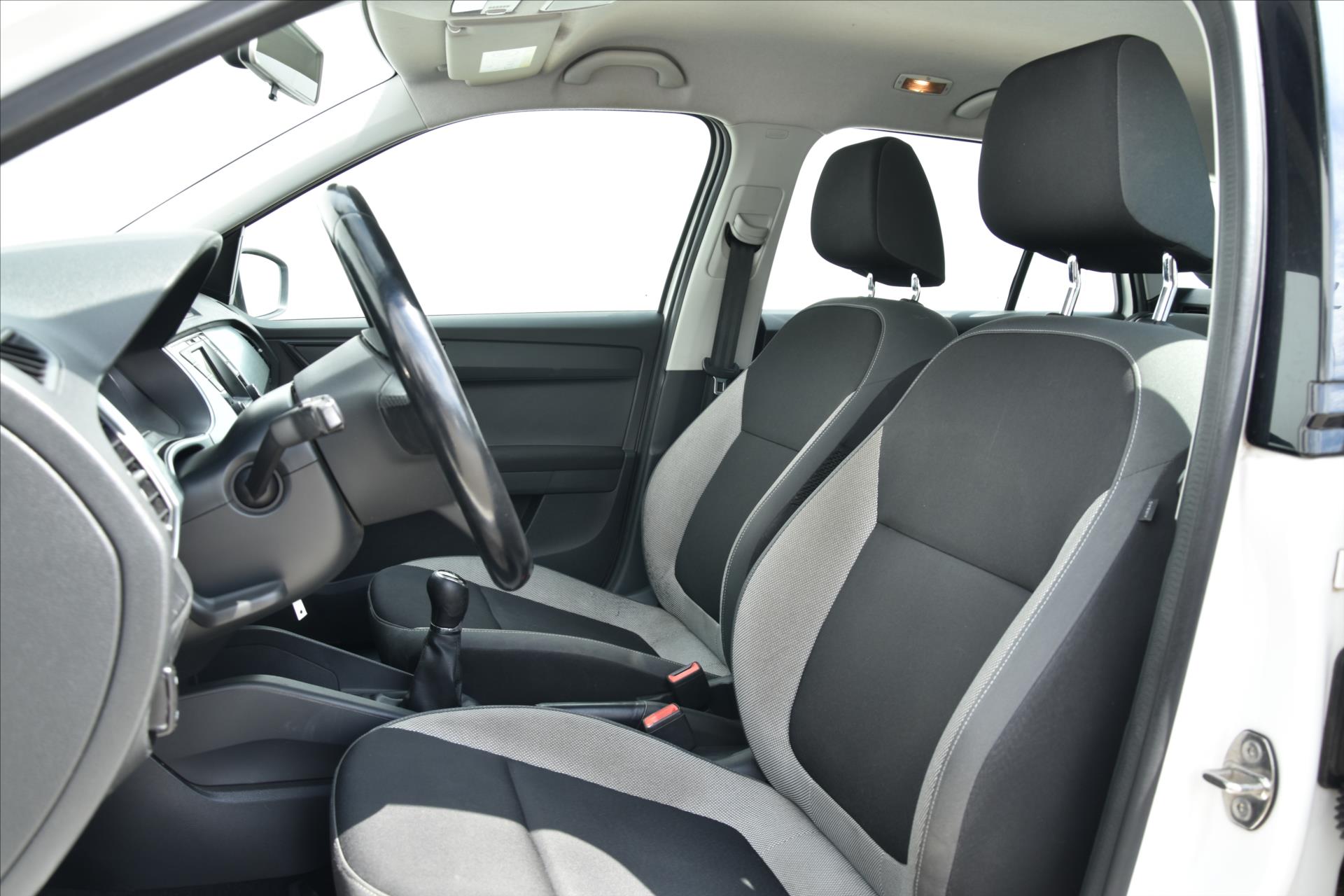 skoda-fabia-1-2-tsi-66kw-1-majitel-dph-cr - 8