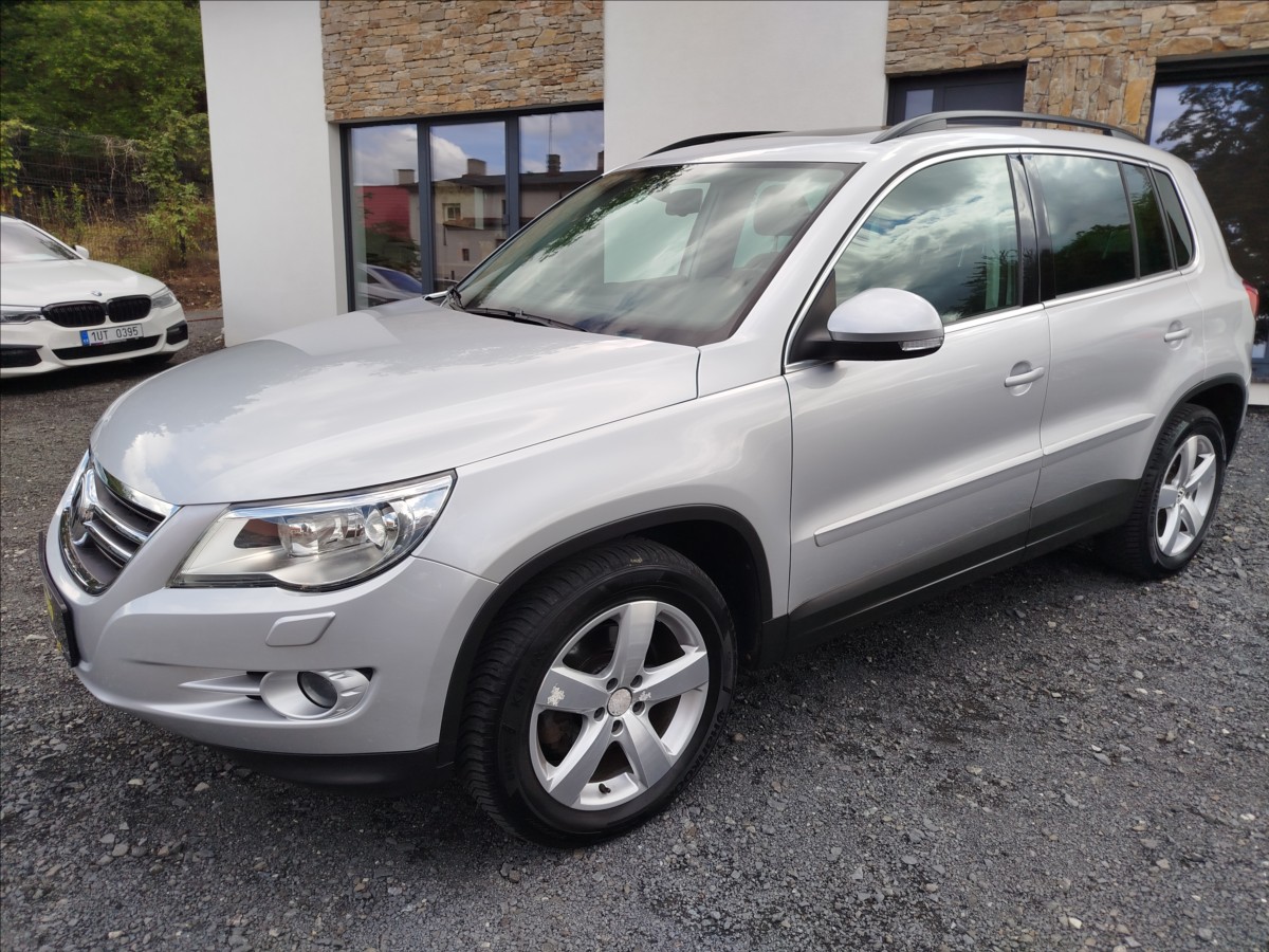 volkswagen-tiguan-2-0-tsi-track-field-4motion - 1