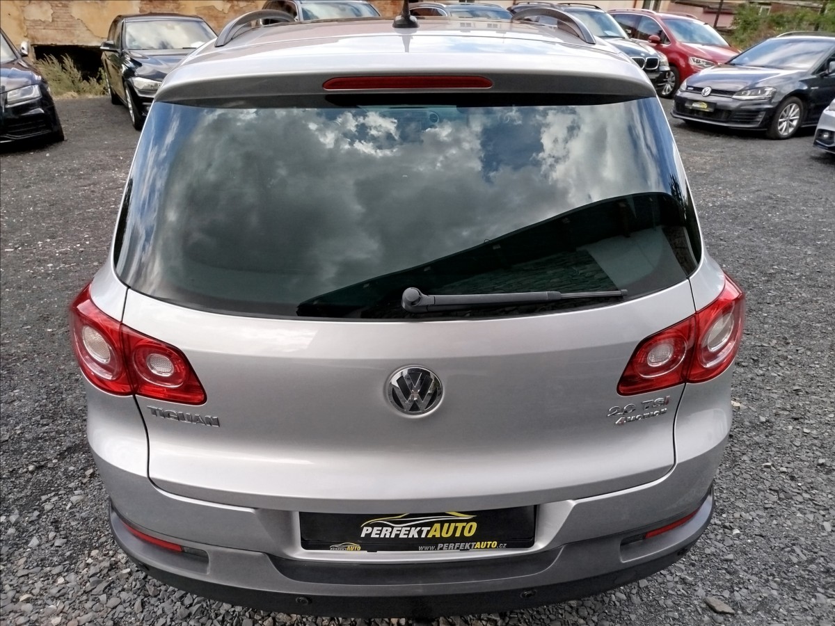 volkswagen-tiguan-2-0-tsi-track-field-4motion - 4