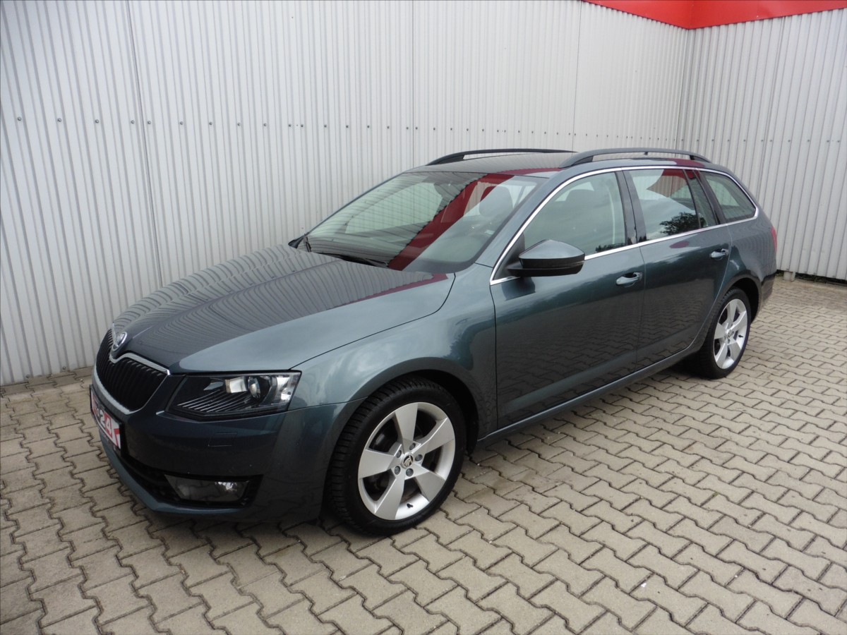 Škoda Octavia 1,6 TDi III Combi Style