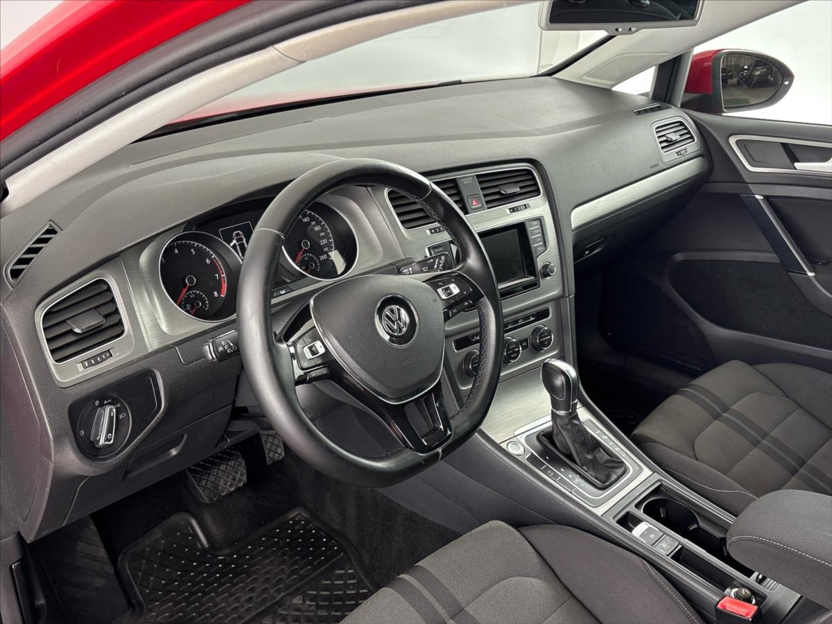volkswagen-golf-1-4-tgi-comfortline-7dsg - 5